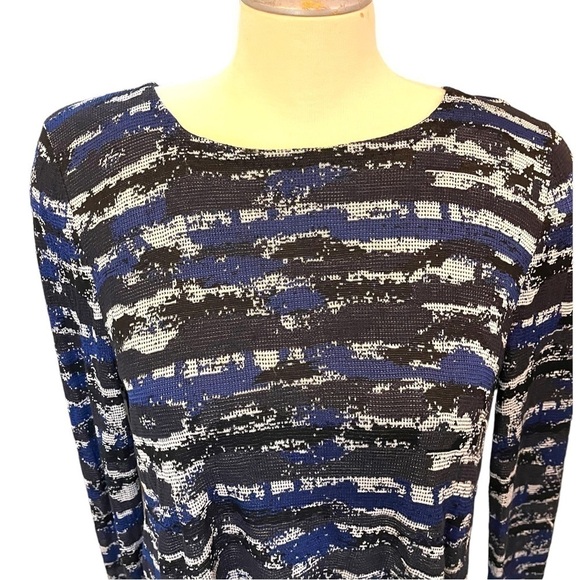 Lafayette 148 Long Sleeve Tunic Jacquard Sweater with Plisse Sheer Back Panel - Picture 3 of 13